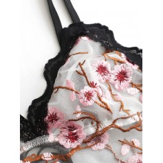 Flower Embroidered Lace Up Lettuce Trim Lingerie Set - White M